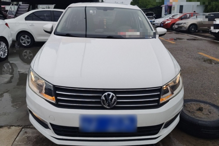 Volkswagen Santana 2018 car image #3