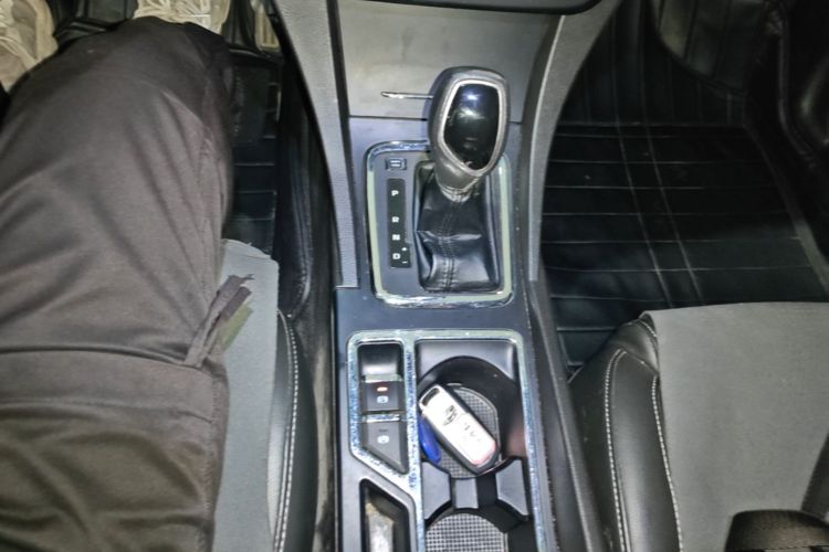 GEELY Emgrand 2017 immagine di auto #14