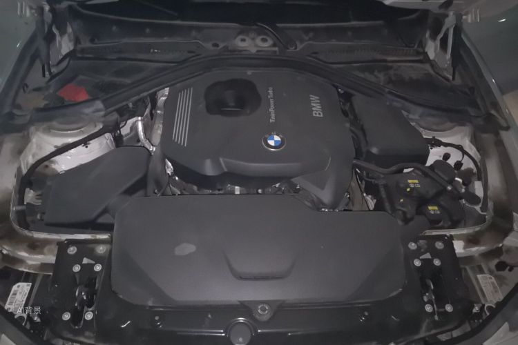 BMW 3 Series 2018 #22 BMW 3 Series 2018 car image #22