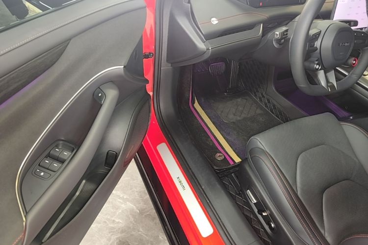 MI SU7 2025 car image #16