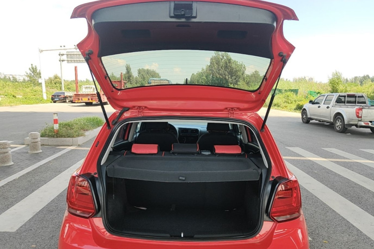 Volkswagen Polo 2018 #19 Volkswagen Polo 2018 car image #19
