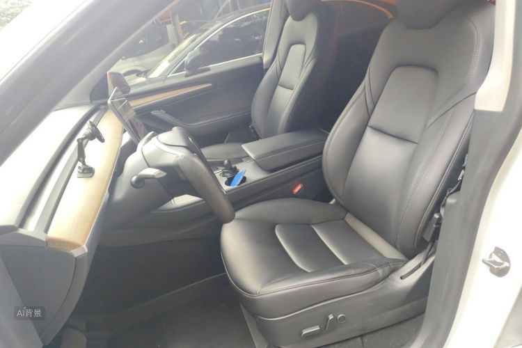 Tesla Model Y 2021 #17 Tesla Model Y 2021 car image #17