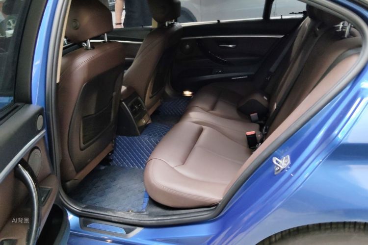 BMW 3 Series 2019 #19 BMW 3 Series 2019 car image #19