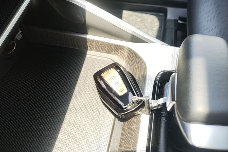GEELY Emgrand 2024 #14 GEELY Emgrand 2024 car image #14