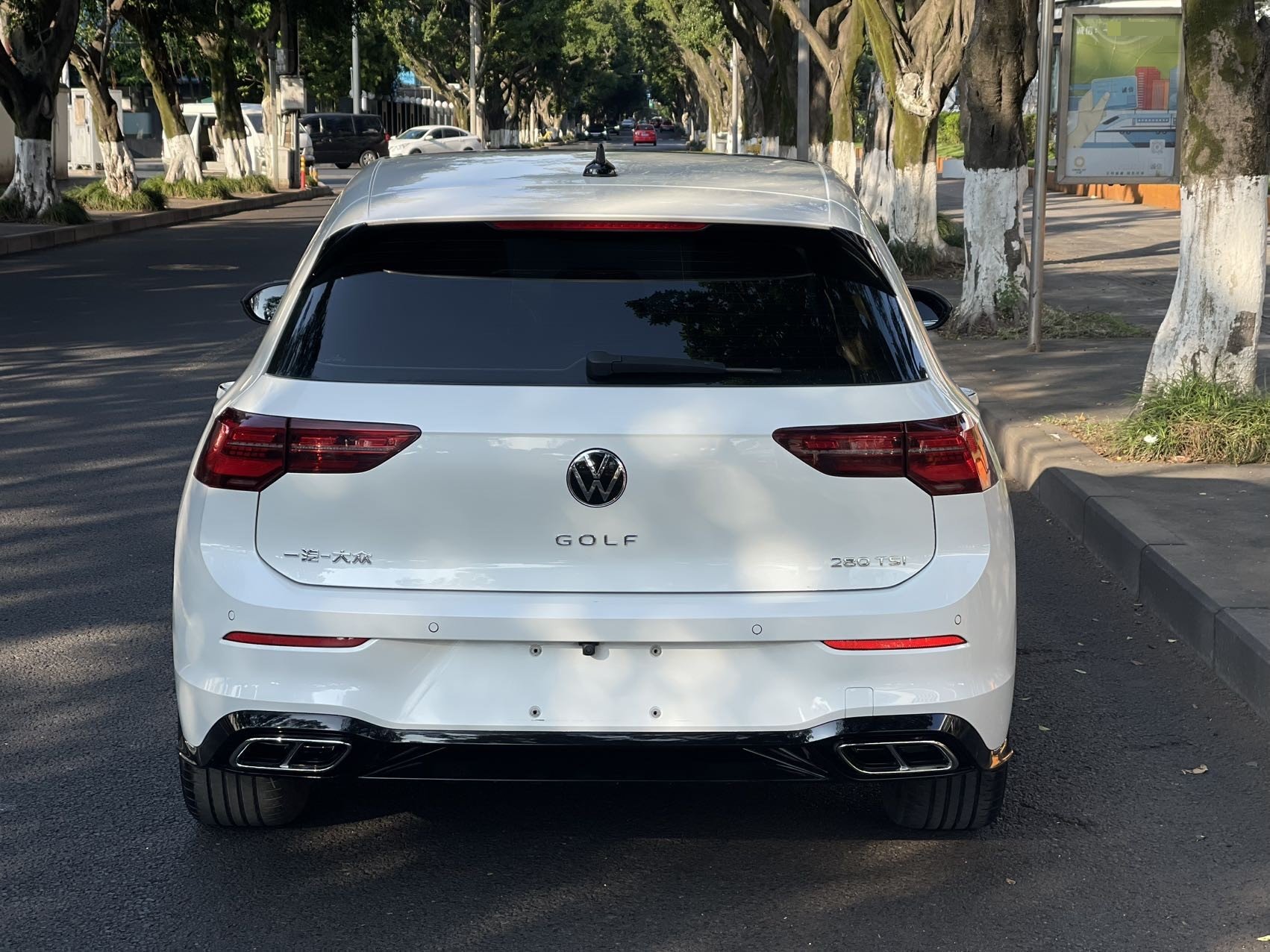 2022 #10 2022 car image #10