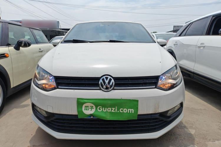 Volkswagen Polo 2019 car image #3