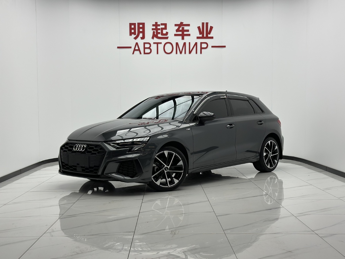 Audi A3 2023 Audi A3 2023 immagine di auto