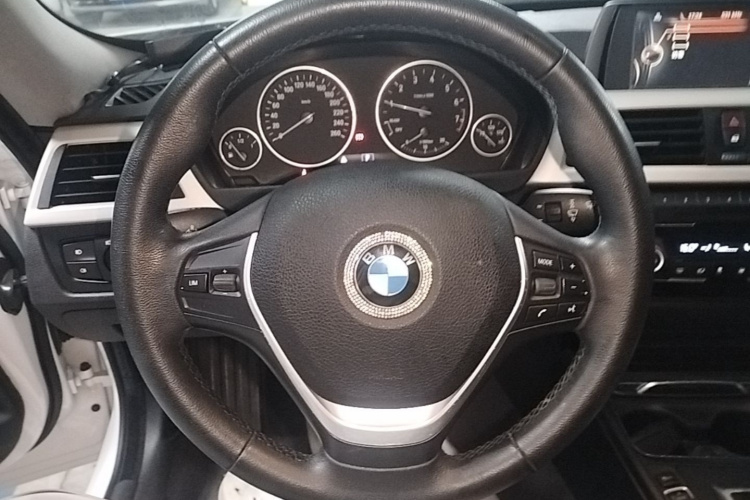 BMW 3 Series GT 2017 #11 BMW 3 Series GT 2017 immagine di auto #11