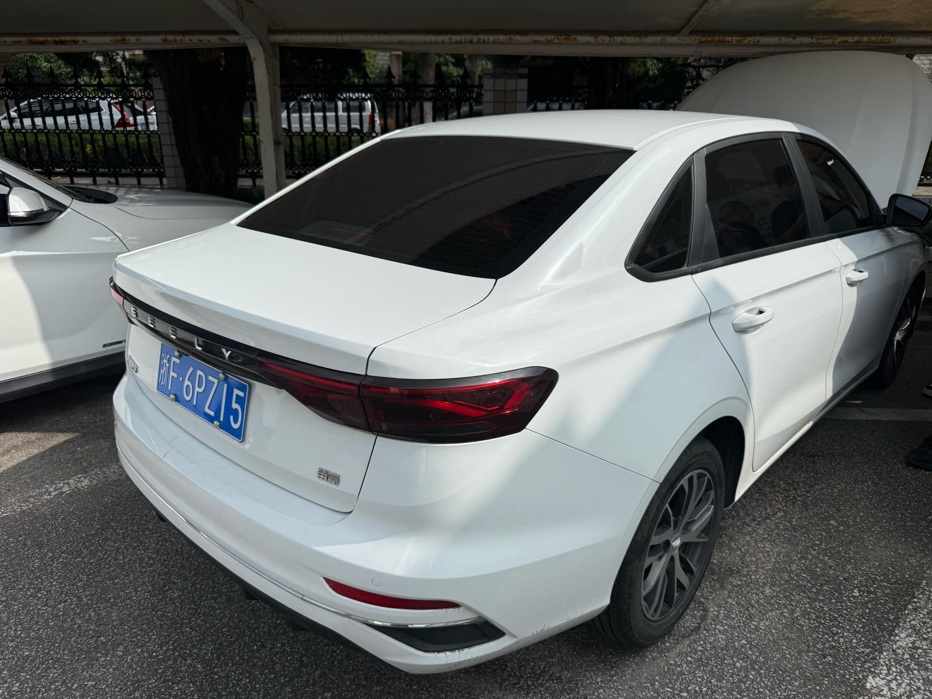 GEELY Emgrand 2025 #2 GEELY Emgrand 2025 imagen de coche #2