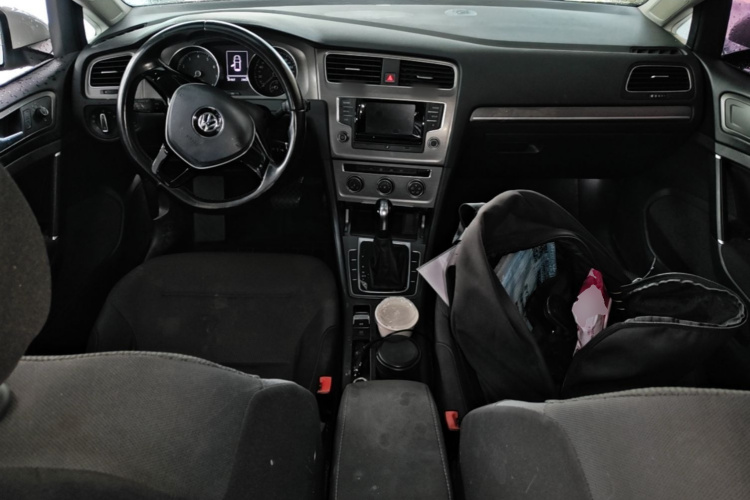Volkswagen Golf 2016 car image #10