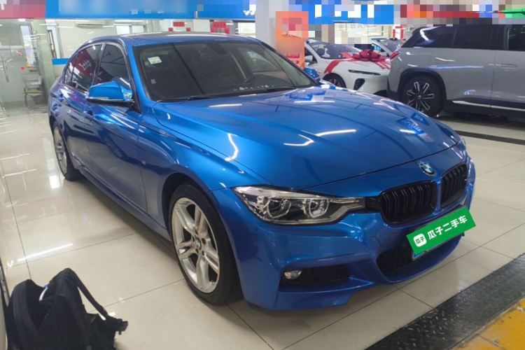 BMW 3 Series 2018 car image #4