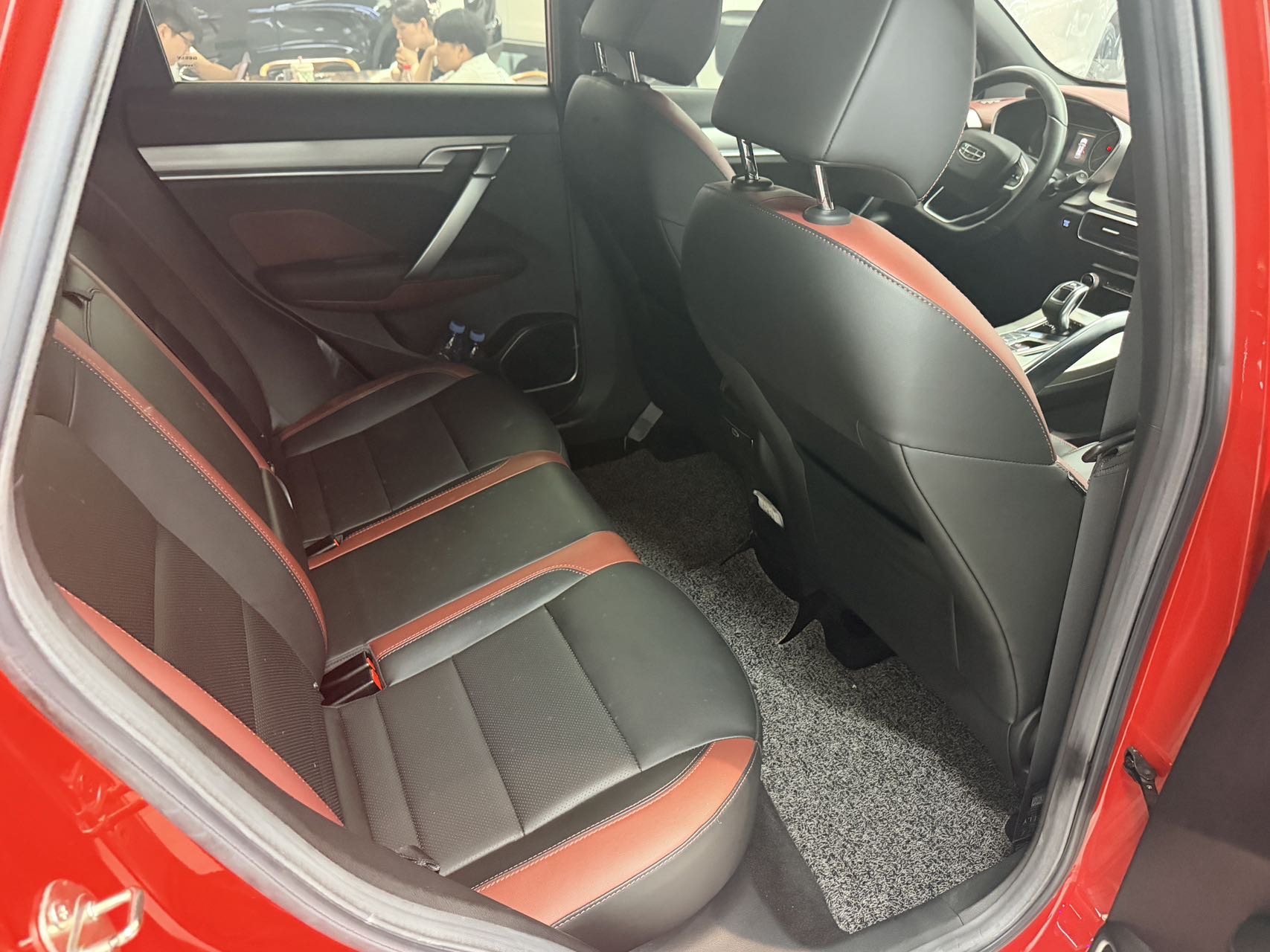 GEELY Coolray 2020 immagine di auto #3
