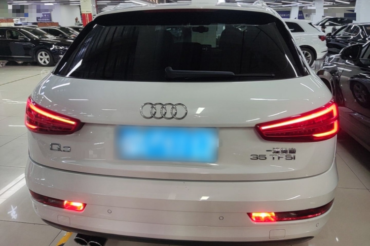 Audi Q3 2019 #6 Audi Q3 2019 car image #6
