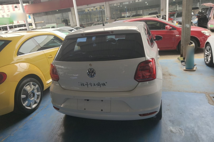 Volkswagen Polo 2019 car image #6