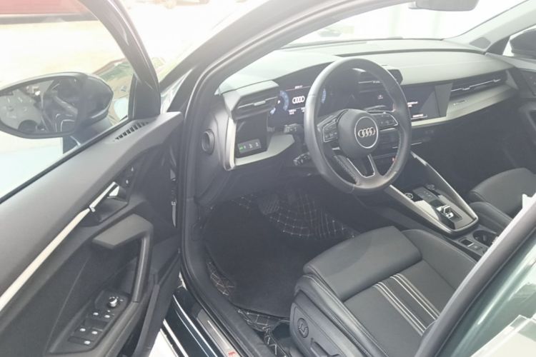 Audi A3 2024 car image #16