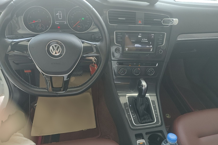Volkswagen Golf 2017 #10 Volkswagen Golf 2017 car image #10