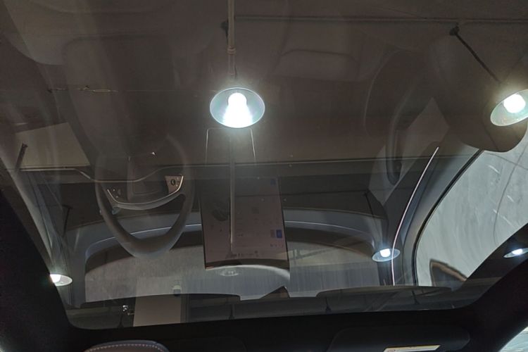 Tesla Model Y 2026 #18 Tesla Model Y 2026 immagine di auto #18