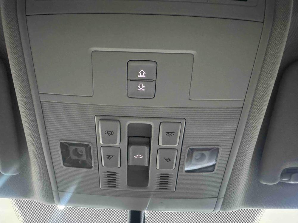 Volkswagen T-Cross 2022 #9 Volkswagen T-Cross 2022 car image #9