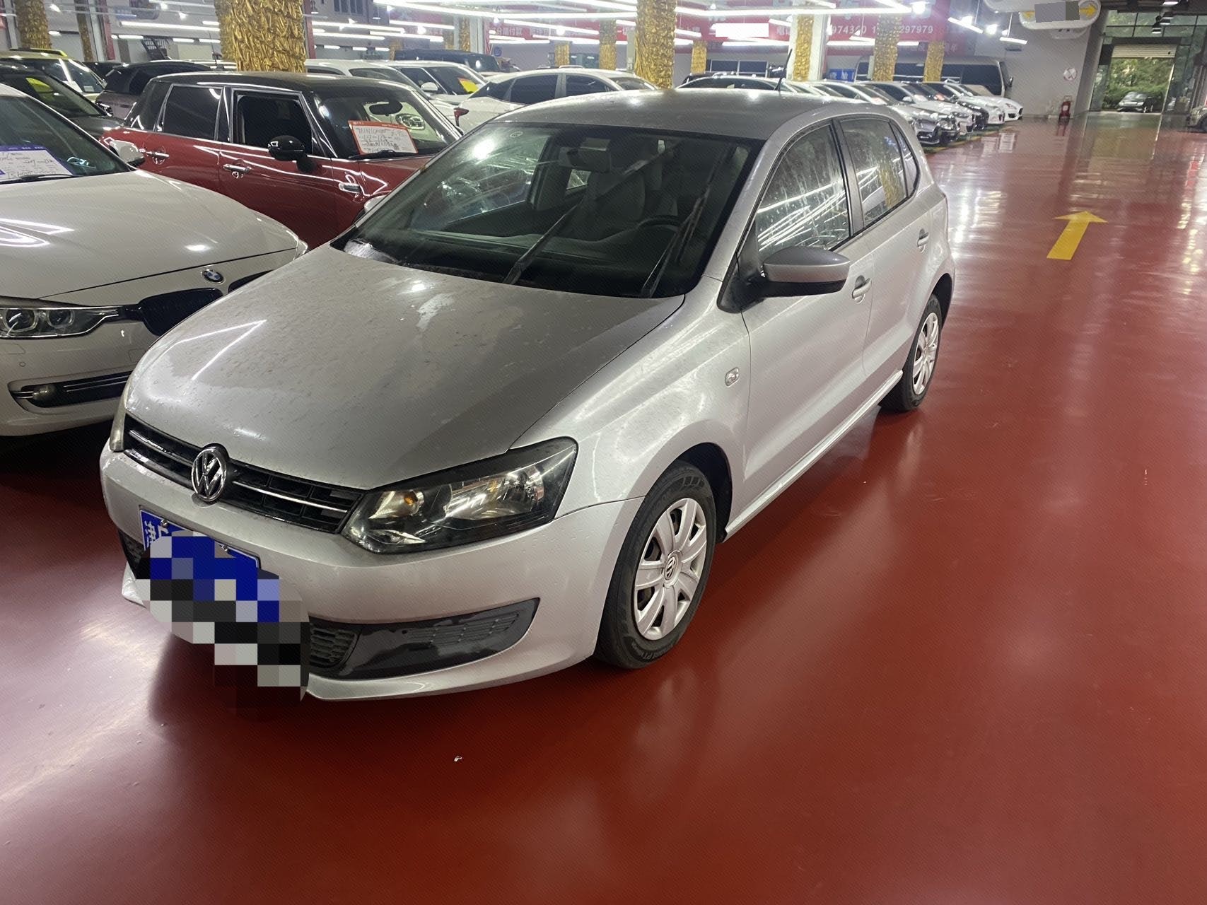 Volkswagen Polo 2013 Volkswagen Polo 2013 car image