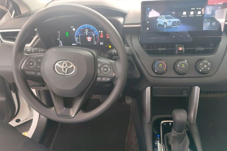 Toyota Corolla Cross 2023 #10 Toyota Corolla Cross 2023 car image #10