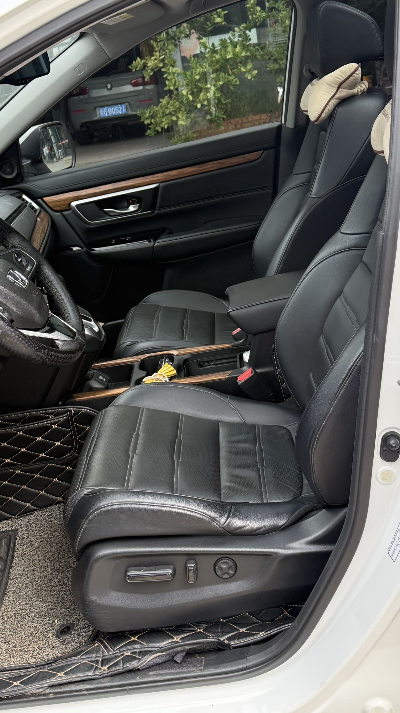 Honda CR-V 2019 car image #3