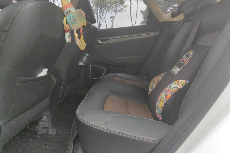 GEELY Emgrand GS 2019 #10 GEELY Emgrand GS 2019 car image #10