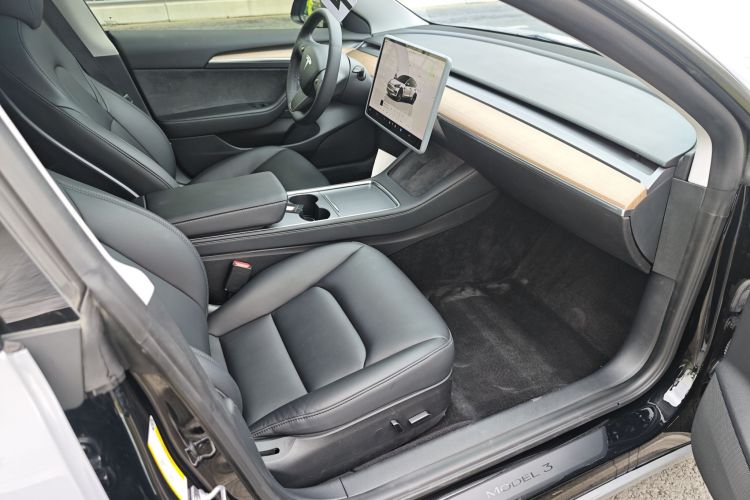 Tesla Model 3 2021 #17 Tesla Model 3 2021 car image #17