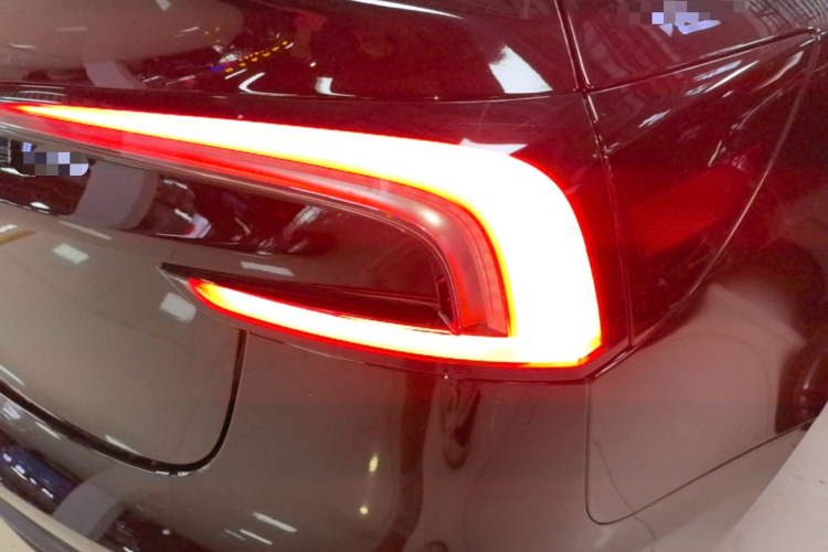 Tesla Model 3 2024 #8 Tesla Model 3 2024 car image #8