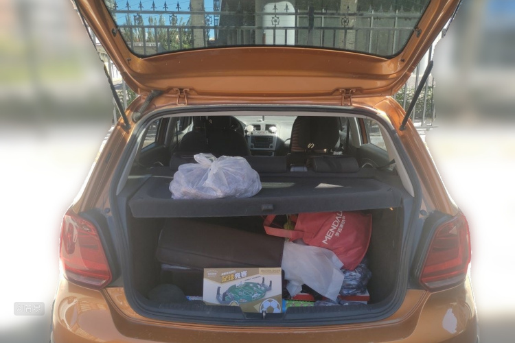Volkswagen Polo 2016 #21 Volkswagen Polo 2016 car image #21