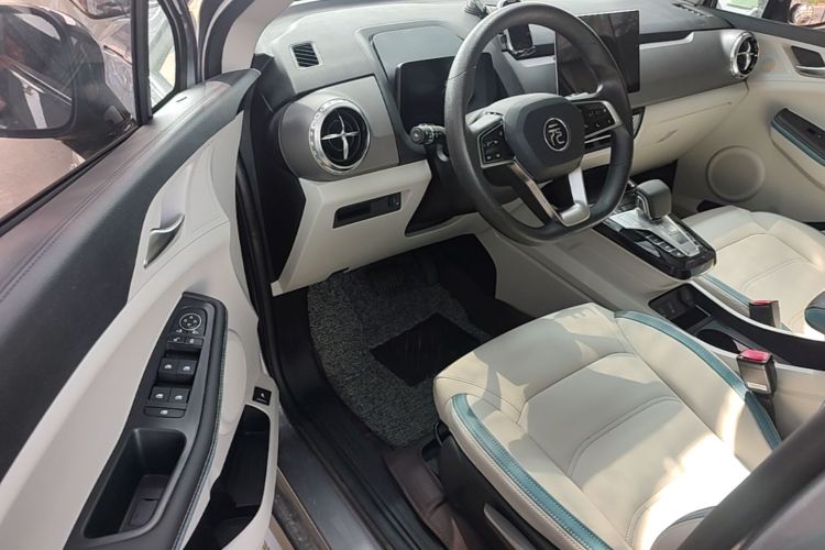 BYD Yuan Pro 2023 car image #16