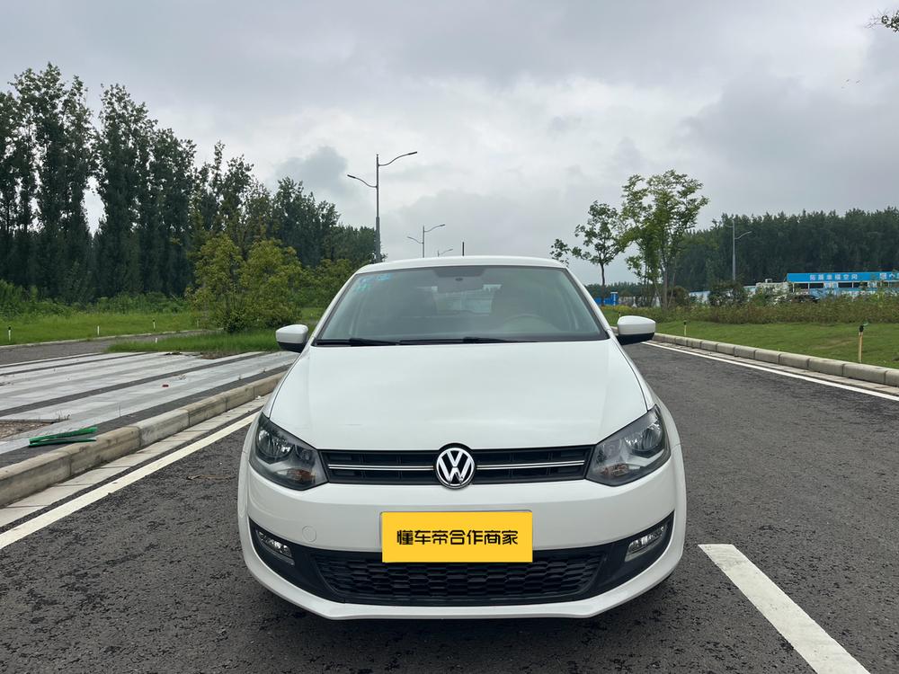 Volkswagen Polo 2013 #2 Volkswagen Polo 2013 car image #2