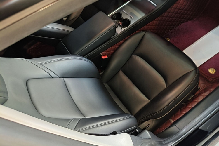 Tesla Model 3 2021 imagem de carro #30