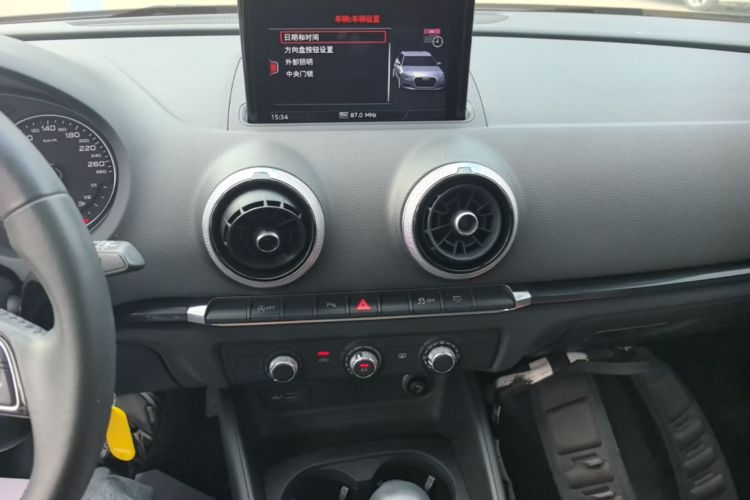 Audi A3 2020 car image #13