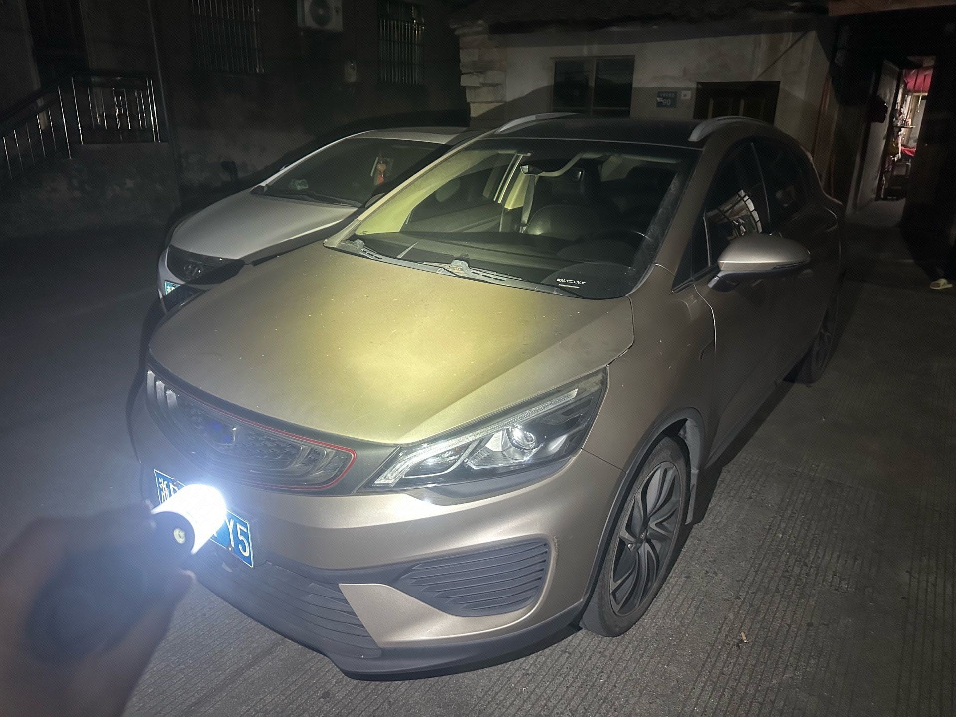 GEELY Emgrand GS 2018 car image 
