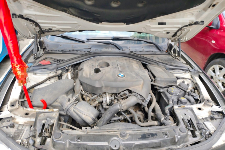 BMW 3 Series 2018 car image #22