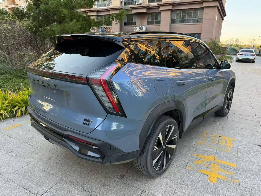 GEELY Boyue L 2023 #4 GEELY Boyue L 2023 car image #4