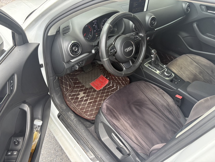 Audi A3 2016 car image #2