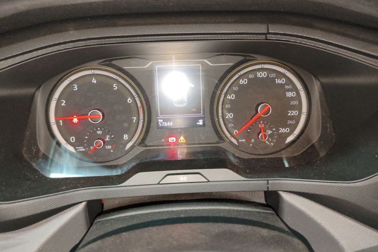 Volkswagen Tharu 2019 car image #13