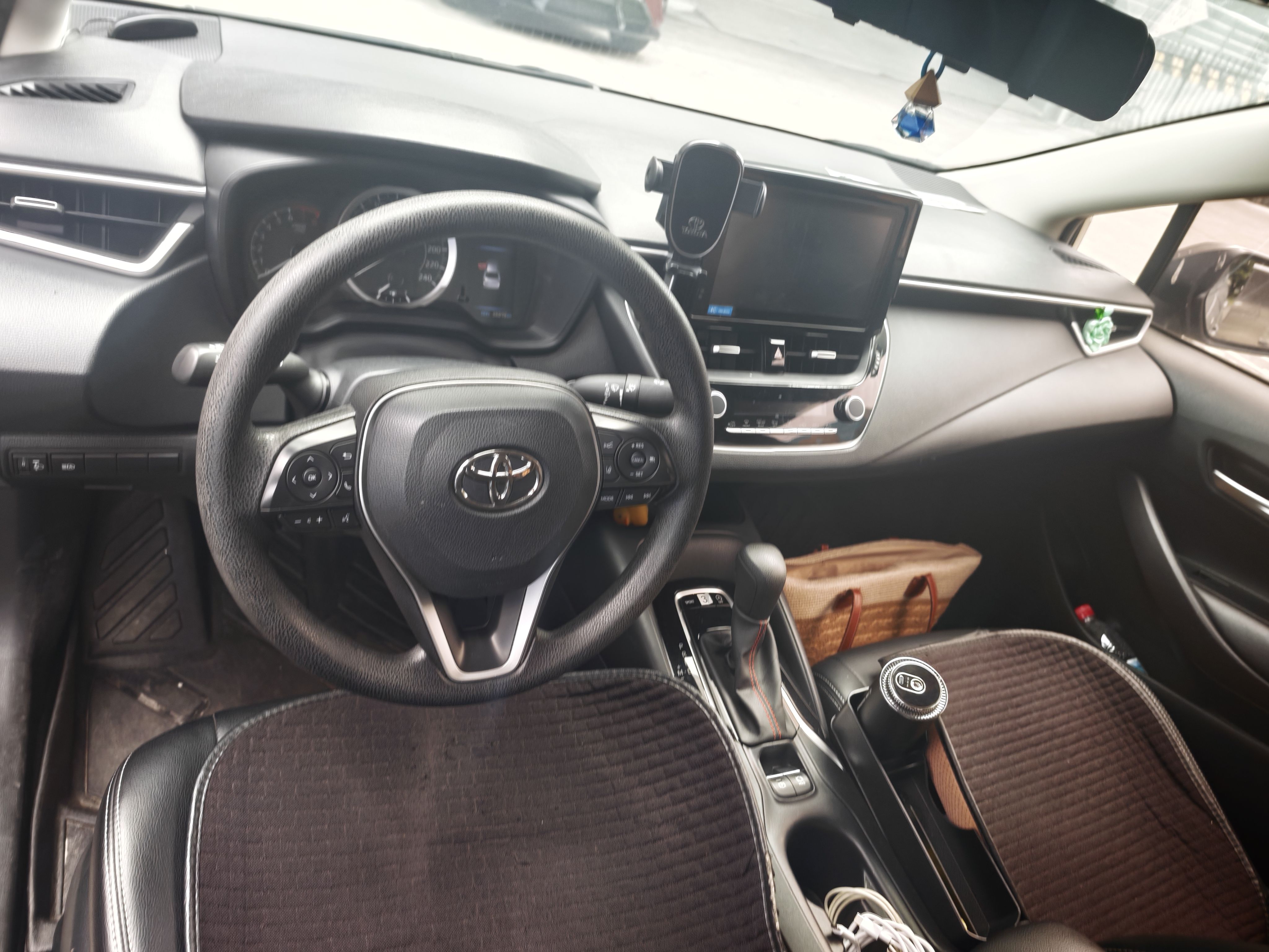 Toyota Corolla 2022 #6 Toyota Corolla 2022 car image #6
