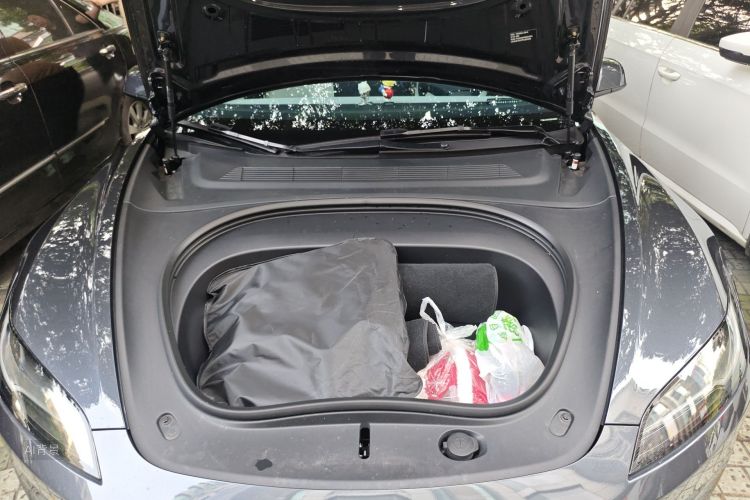 Tesla Model 3 2024 car image #22