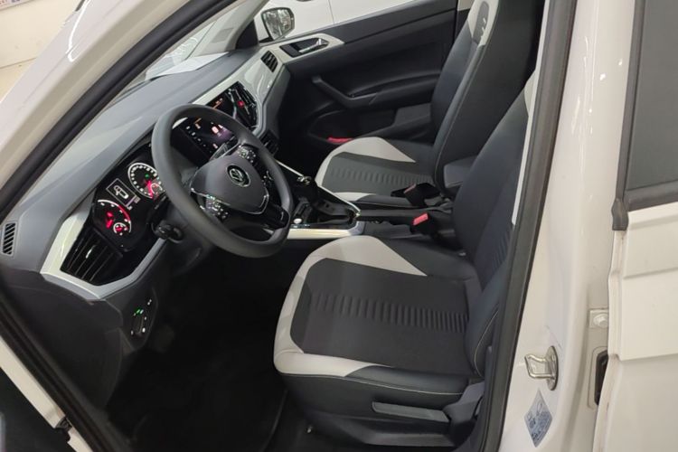 Volkswagen Polo 2023 #15 Volkswagen Polo 2023 صورة سيارة #15