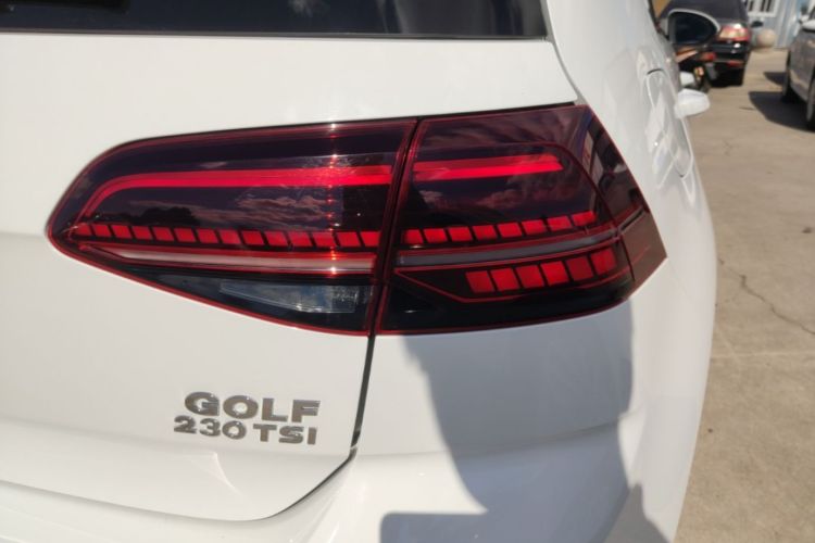 Volkswagen Golf 2018 #8 Volkswagen Golf 2018 car image #8