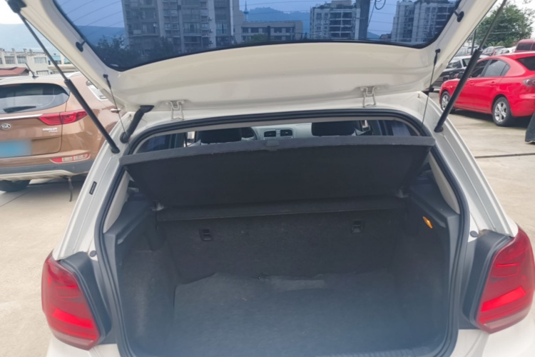 Volkswagen Polo 2019 #19 Volkswagen Polo 2019 car image #19