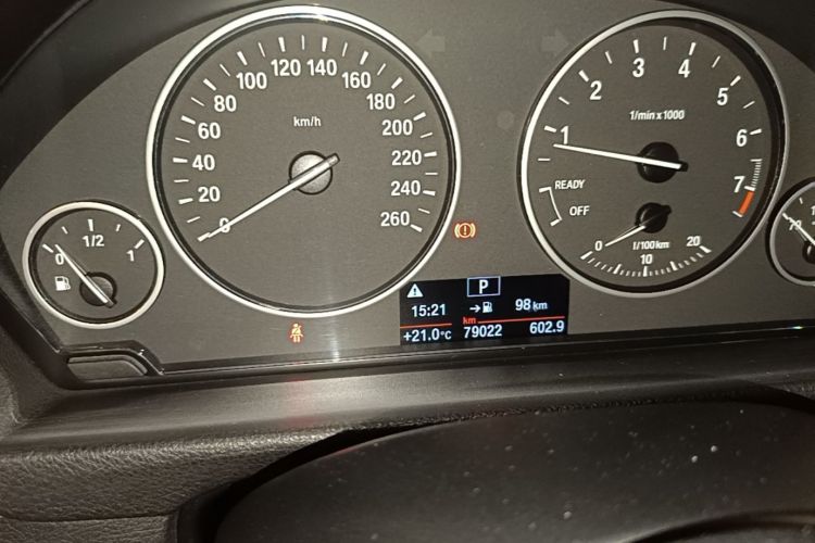 BMW 3 Series (Imported) 2016 #12 BMW 3 Series (Imported) 2016 car image #12