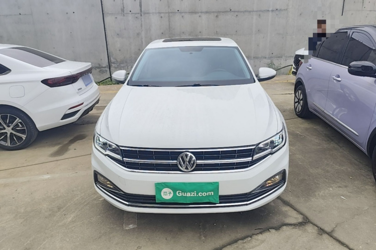 Volkswagen Bora 2020 car image #3