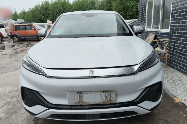 BYD Yuan Plus 2023 immagine di auto #3