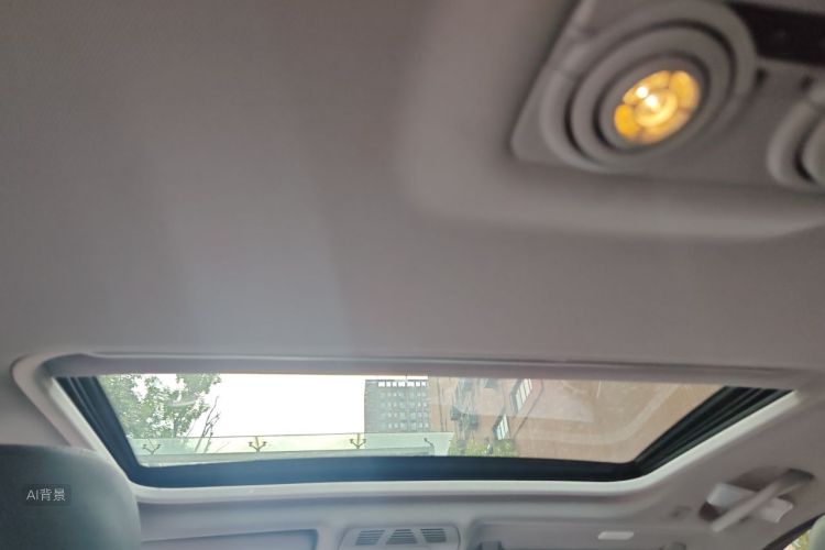 BMW 3 Series 2019 car image #20