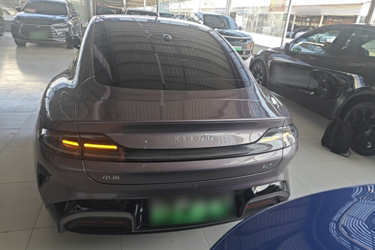 MI SU7 2025 car image #4