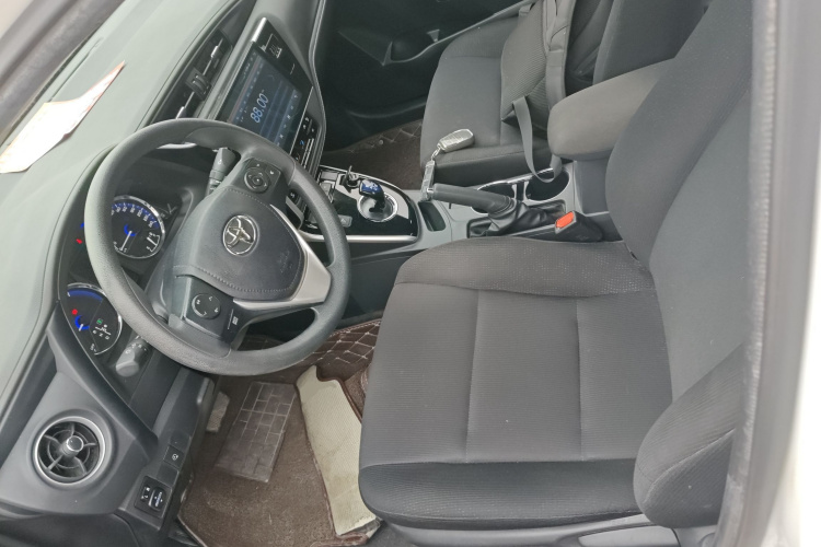 Toyota Corolla Hybird E+ 2021 immagine di auto #15