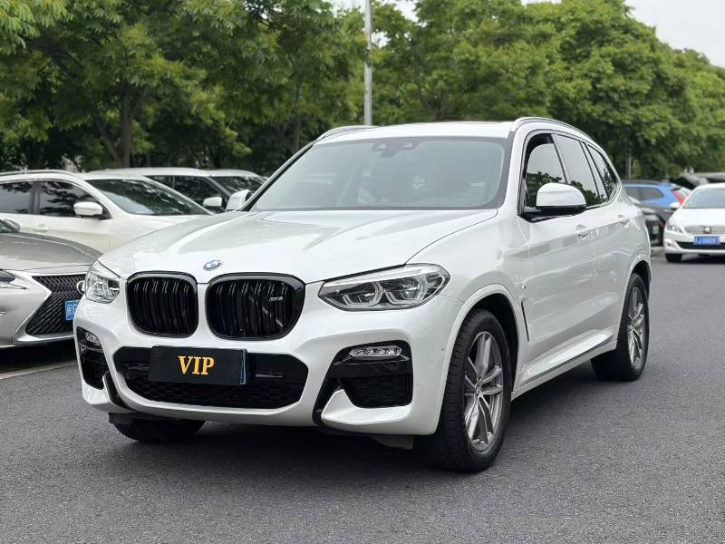 BMW X3 2018 car image #2